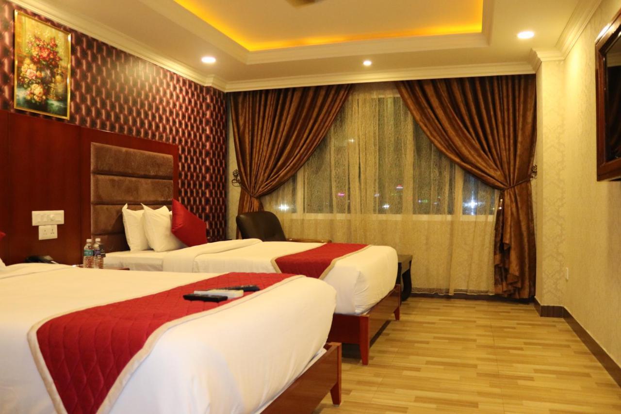 טנג'בור Hyders Park The Business Hotel מראה חיצוני תמונה