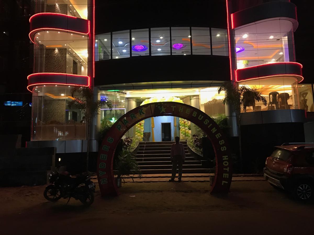 טנג'בור Hyders Park The Business Hotel מראה חיצוני תמונה
